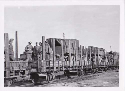 Wehrmacht-Eisenbahn-Transpor-Frontfoto.jpg