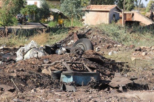 syaaf-helicopter-loaded-with-barrel-bombs-exploded-during-takeoff.jpg