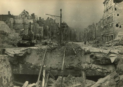 TOTALLY DEVASTATED BERLIN STREET VIEW, MAY 1945.jpg