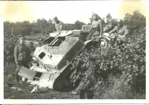 Orig-Foto-Poln-Beutepanzer-Tank-Kampf-Rawa-Polen.jpg