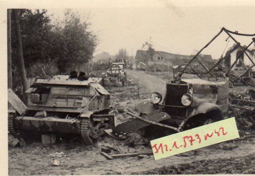 TECHNIK-FOTO-zerst-polnische-Panzer.jpg
