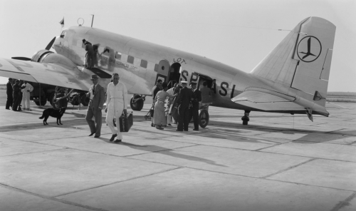 Douglas DC-2 Lydda.png