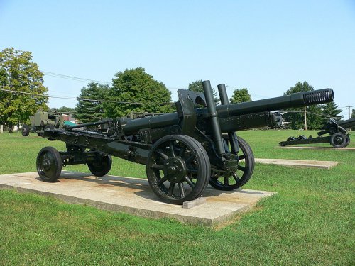 880px-152_mm_howitzer-gun_M1937_(ML-20)_1.jpg