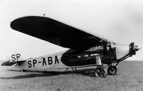 Fokker F-VII-3.jpg