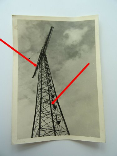 Polen, Funkturm vor Warschau.jpg