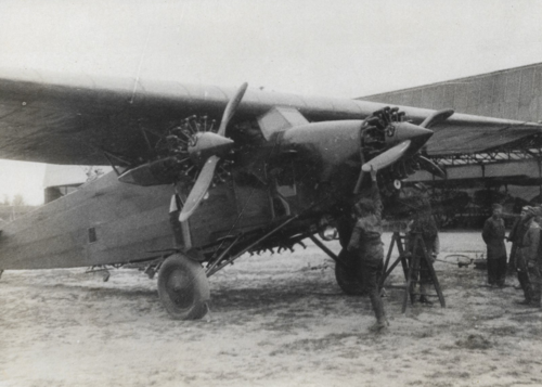 Fokker F-VIIm3W.png