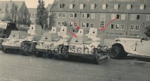 Renault UE  Waffenträger MG version of Wehrmacht.jpg