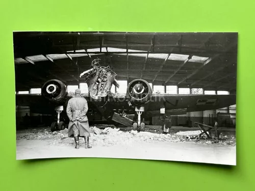 A.R. Regt 59, Flugzeug Halle von Warschau, Flugzeug, 1939, Polen.webp