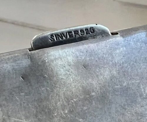 zzYh0fgESTA.jpg