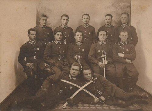 14ul ze zwol roczn 1907 30r.JPG