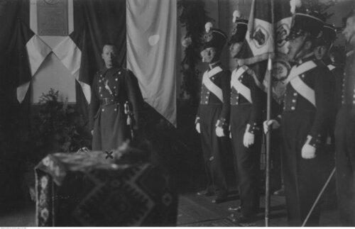 hist sztand 72pp.jpg