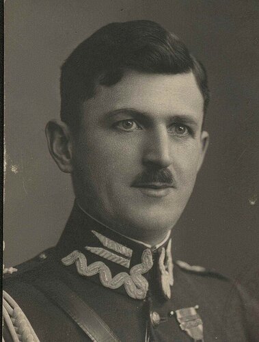 2szwol adam mniszek.jpg