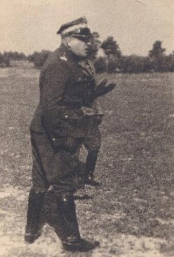 gen przewlocki.JPG