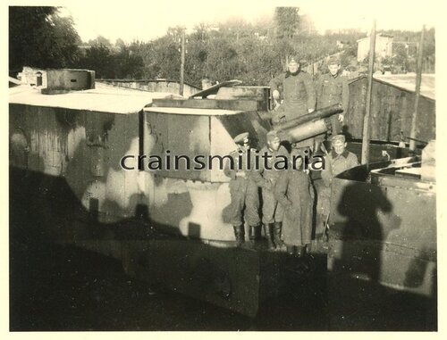 Original photo of soldiers with Polish captured armored train gun turret in Poland, 1939. a.jpg